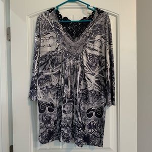Women’s blouse